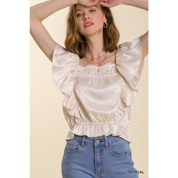 UMGEE Satin Animal Print Jacquard Lace Neck Back Tie Ruffle Cream Top Size M - Picture 4 of 7